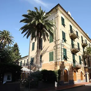 hotel-nazionale.hotelitalianriviera.com/